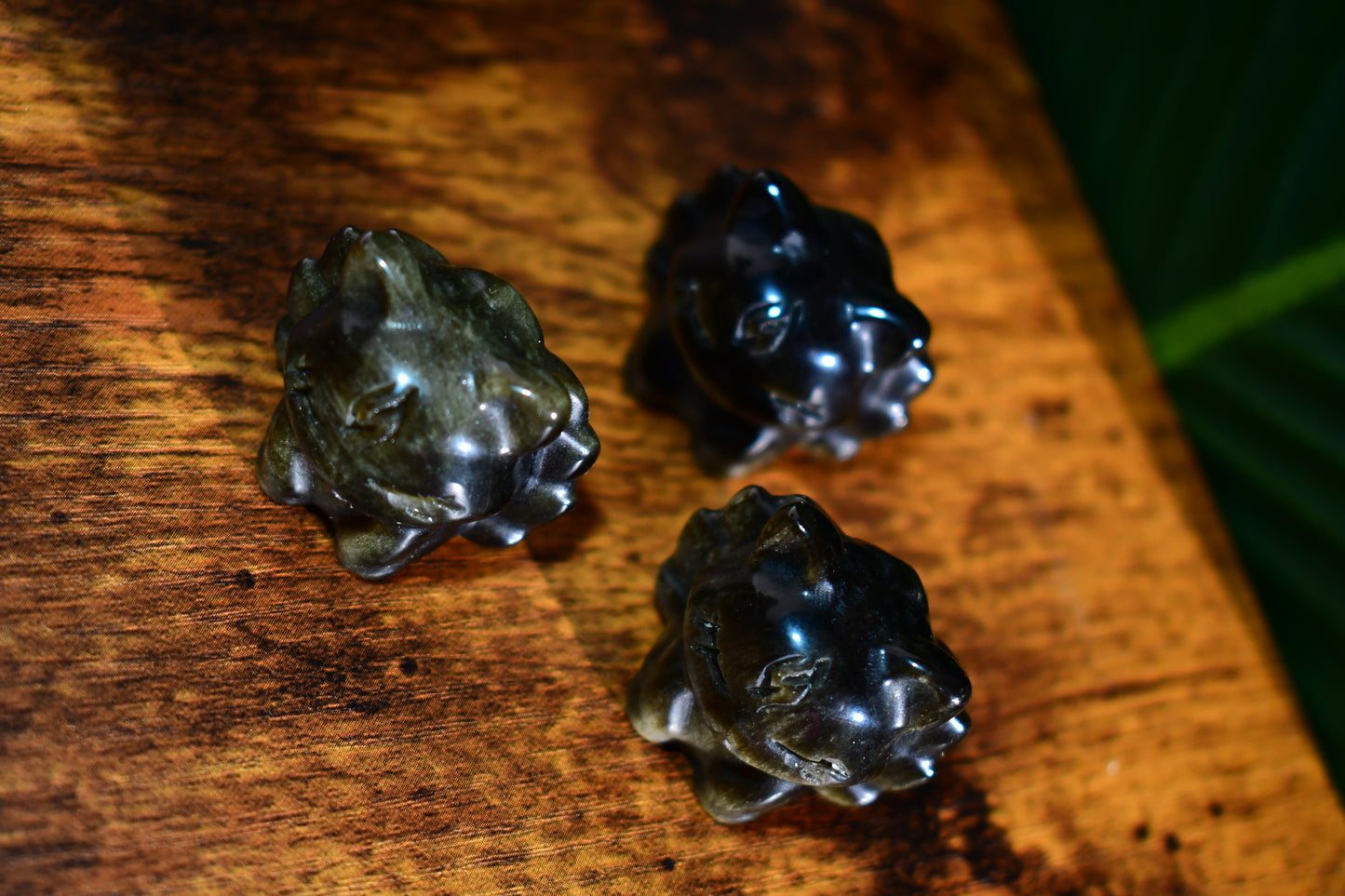 Mini Golden Sheen Nine Tail Fox Carvings