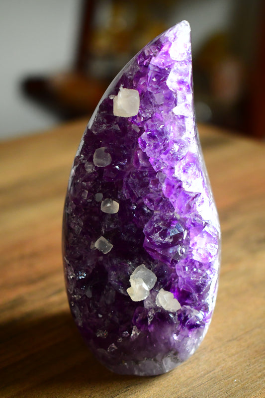 Druzy Amethyst, Calcite & Agate Flame