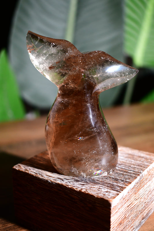Smoky Quartz Whale Tail Carving 01