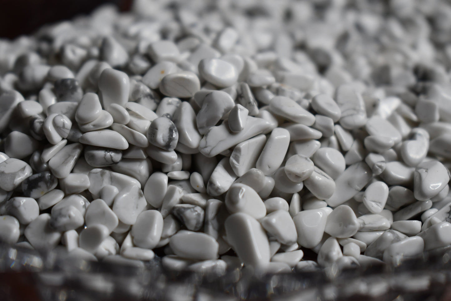 Howlite Crystal Chips