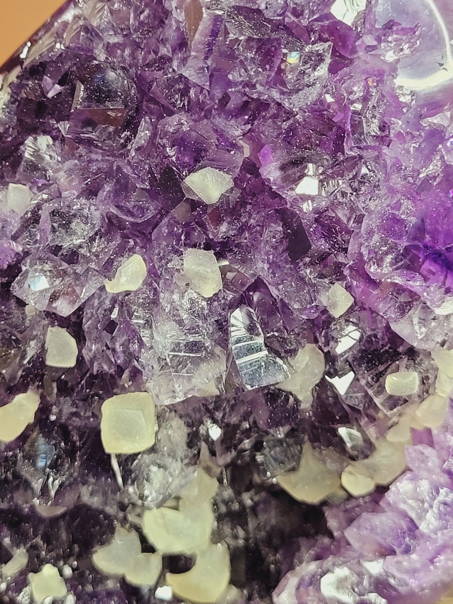 Druzy Amethyst and Calcite Flame